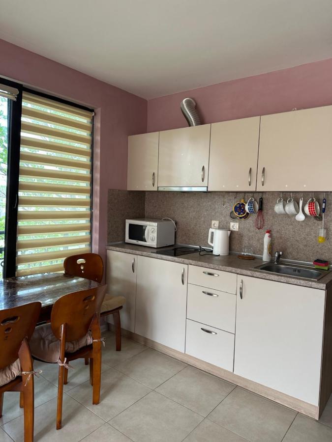 U-Dacha Apartment Слънчев бряг Екстериор снимка